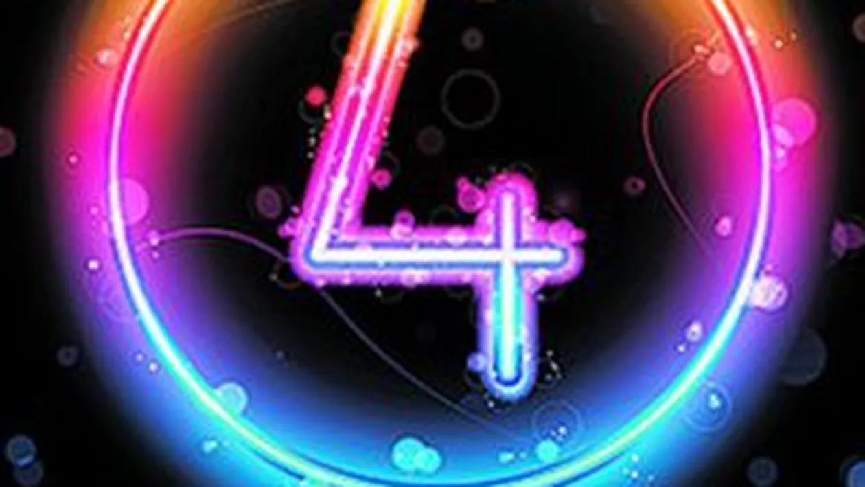 Numarul 4, tu esti omul-orchestra!