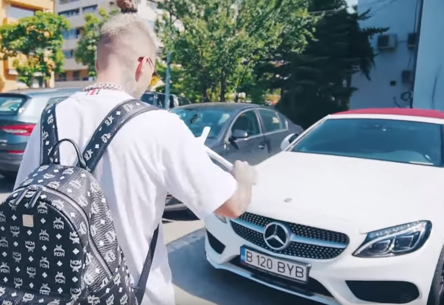 Ce mașină și-a cumpărat Lino Golden, fiul adoptiv al lui Alex Velea. Costă 55.000 de euro fără opțiuni!