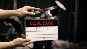 Celebru regizor de film, în vârstă de 86 de ani, internat în timpul unei călătorii străinătate. Ce au descoperit medicii