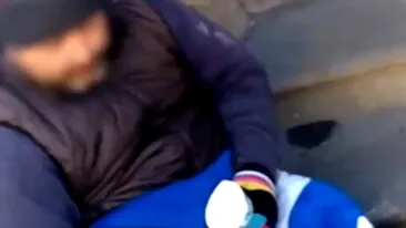 Un român a fost forțat să cerșească 18 ore pe zi la Barcelona. Chinul a continuat și după ce medicii i-au amputat piciorul, în nurma degerăturilor