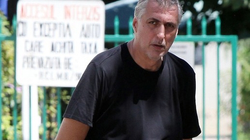 MARINA SCUPRA a fost condusă pe ultimul drum! Soţul s-a prăbuşit la mormântul artistei