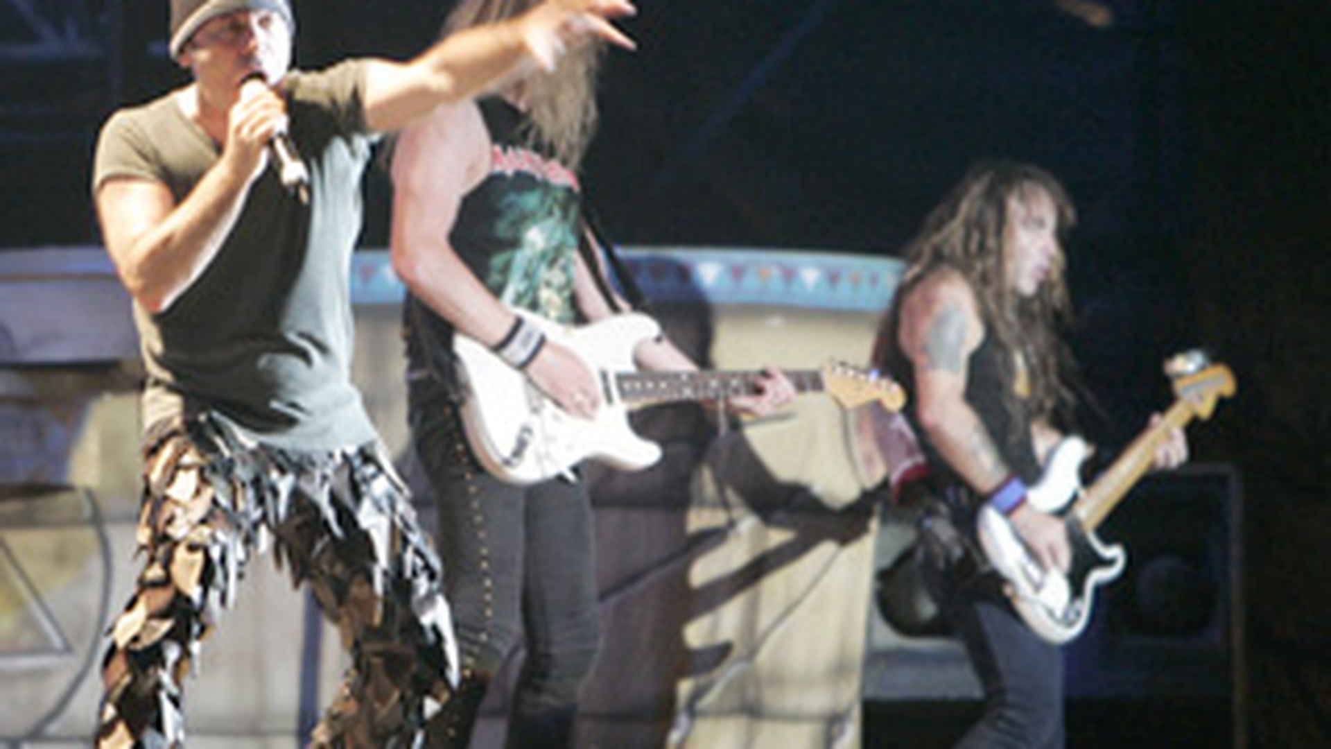 Iron Maiden a vizitat NASA Space Center din Houston