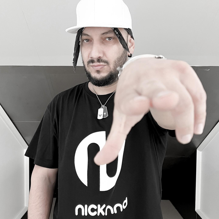 Nick de la N&D, dezvăluiri despre averea strânsă, dar și povestea a 80.000 $ irosiți. „Fac bani și când dorm, mă enervează!”