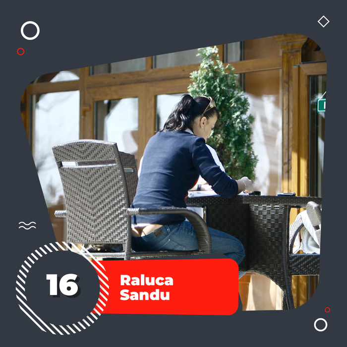 Topul vedetelor cu lenjeria intimă la vedere