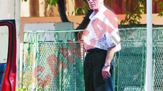 Pompierul-milionar toaca banii pe limuzine!