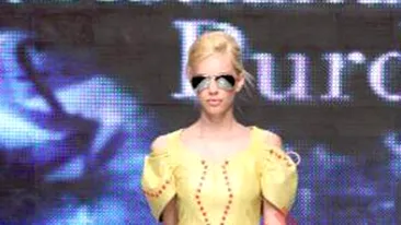 Mama si fiica pe podiumul Bucharest Fashion Week! Cristiana si Izabela Purdescu!