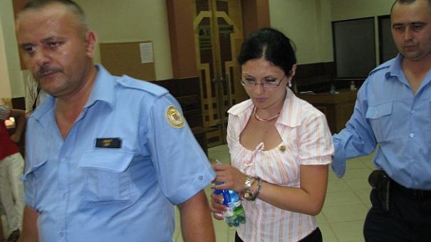 Alina Horeanu a ieșit din închisoare! Cum arată studenta criminală din Suceava