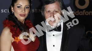 Vezi cum arata bustul generos cu care Brigitte Sfat l-a cucerit pe prim-ministrul Marii Britanii la Oscarurile Sportului!