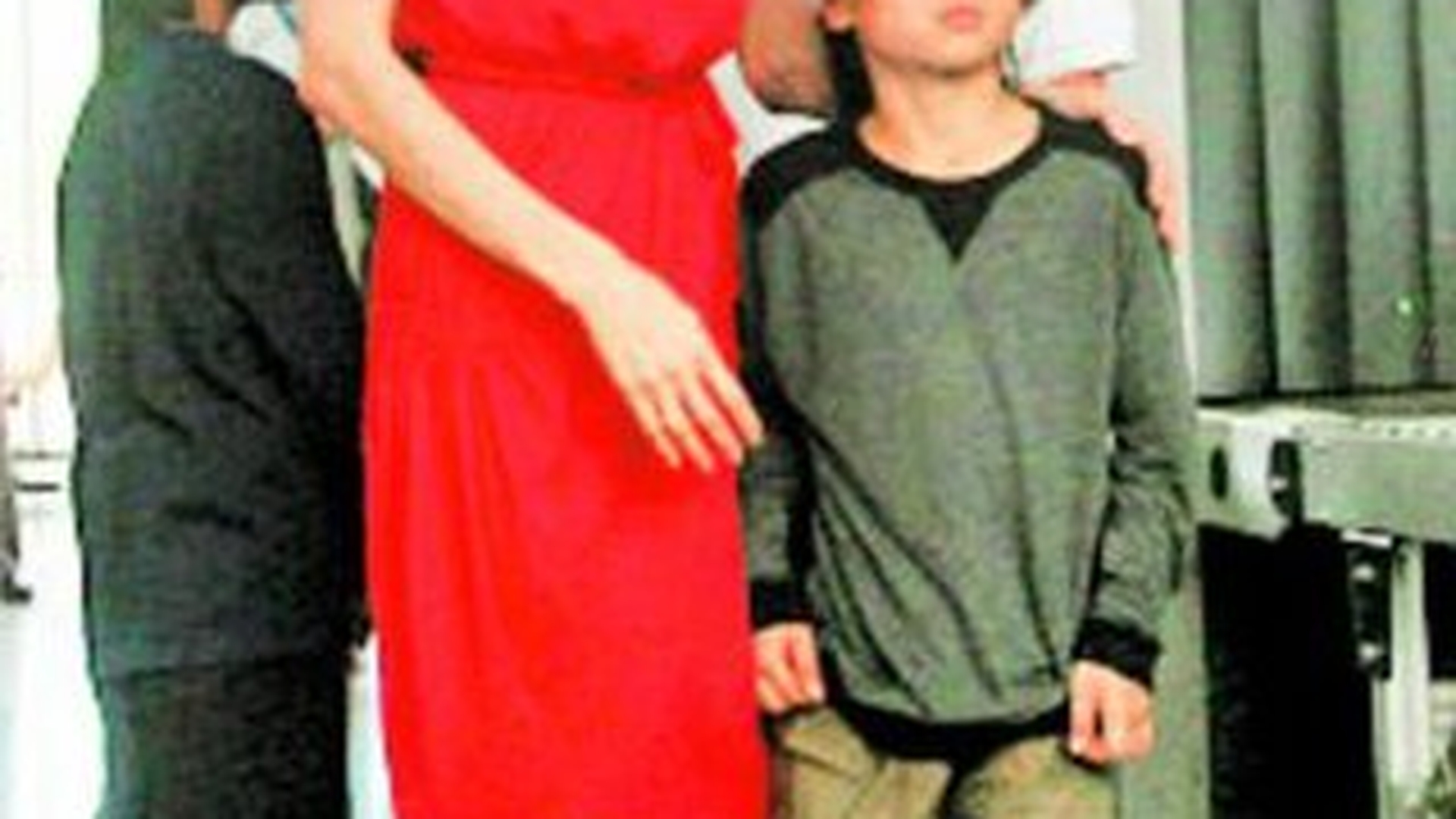 Angelina Jolie consuma doar 600 de calorii pe zi! A ajuns la 44 de kilograme