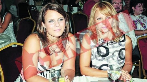 Secretul celei mai bogate romance divortate