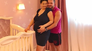 GABRIELA CRISTEA radiază de fericire! Prima imagine cu vedeta şi fiica ei