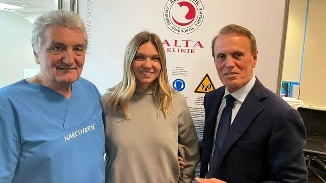 Motiv de sărbătoare pentru Simona Halep, în plin scandal de dopaj. „Doamna doctor!” Ce surpriză i-au făcut fanii | FOTO