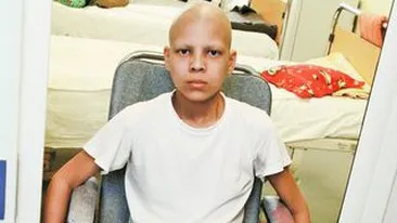 Tata nu-i lasa pe doctori sa-mi salveze viata!