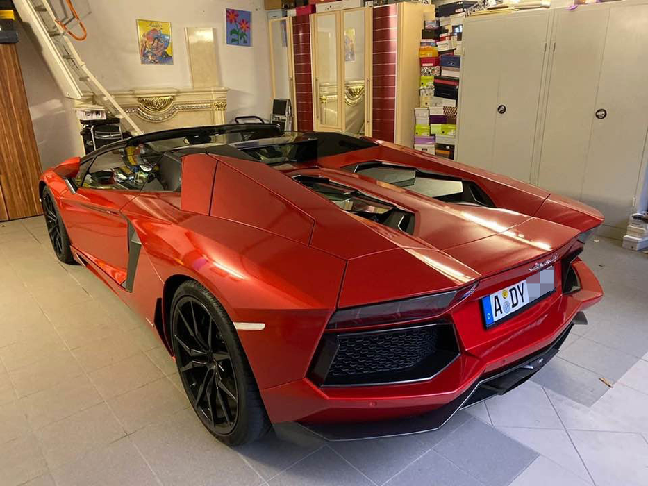 Lamborghini Aventador Roadster, o mașină de care Adrian Minune este încântat
