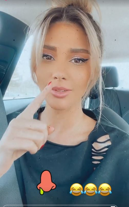 Ramona Olaru, scenă rușinoasă pe o stradă din București: “Îmi atârna aici, uscat! Ce?!? Doamne, fată frumoasă” | FOTO