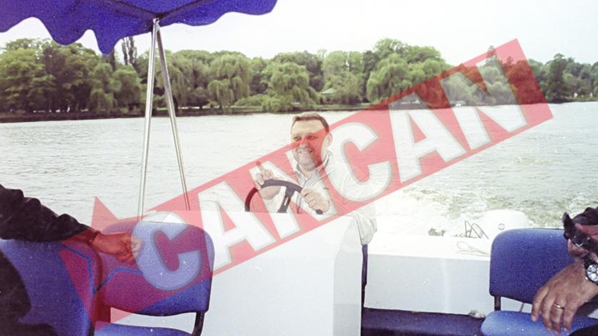 Razvan Murgeanu si-a cucerit sotia cu melodii de amor