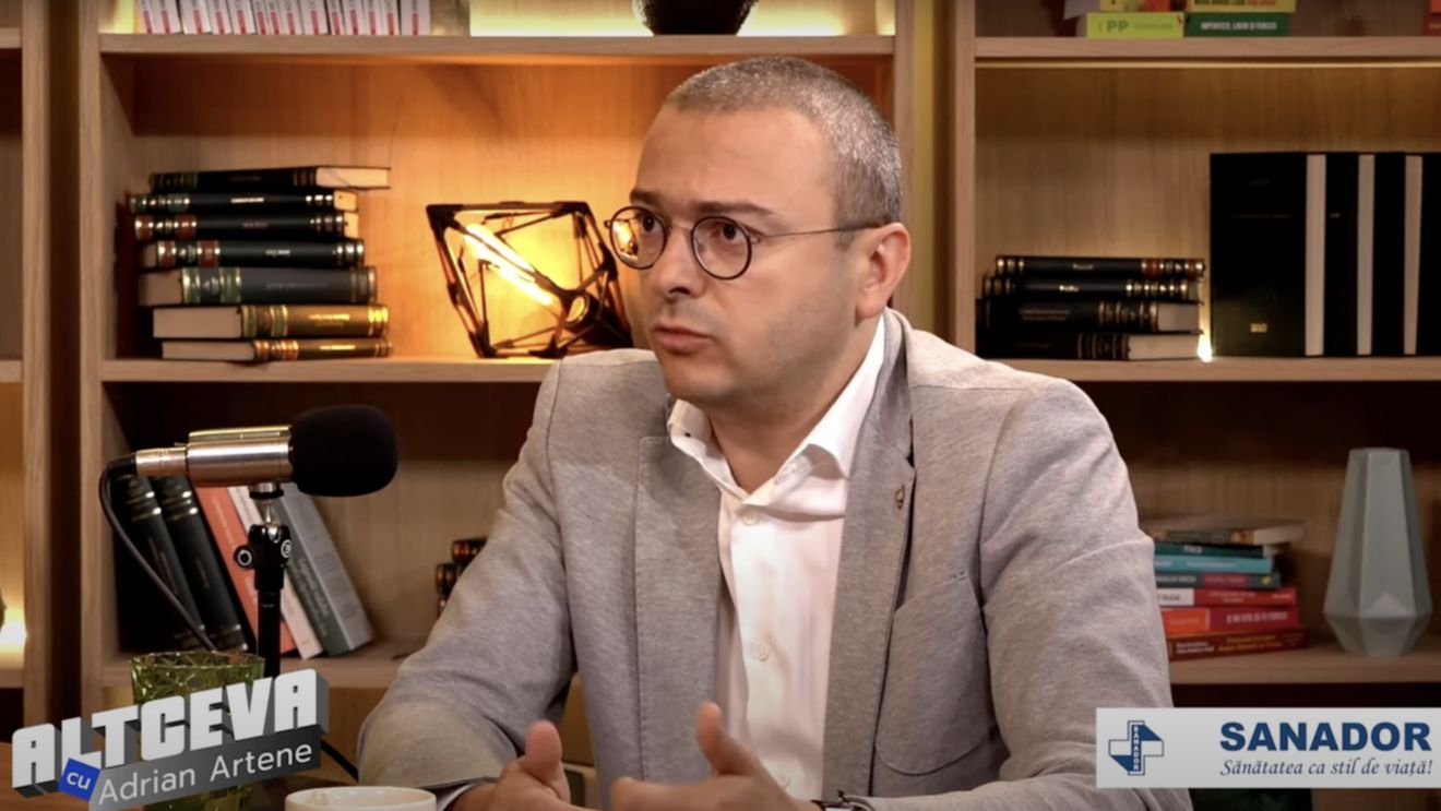 Cum să economiseşti 250.000 de euro doar din ţigări şi apă plată? Iancu Guda te învaţă cum să scapi de cheltuielile inutile