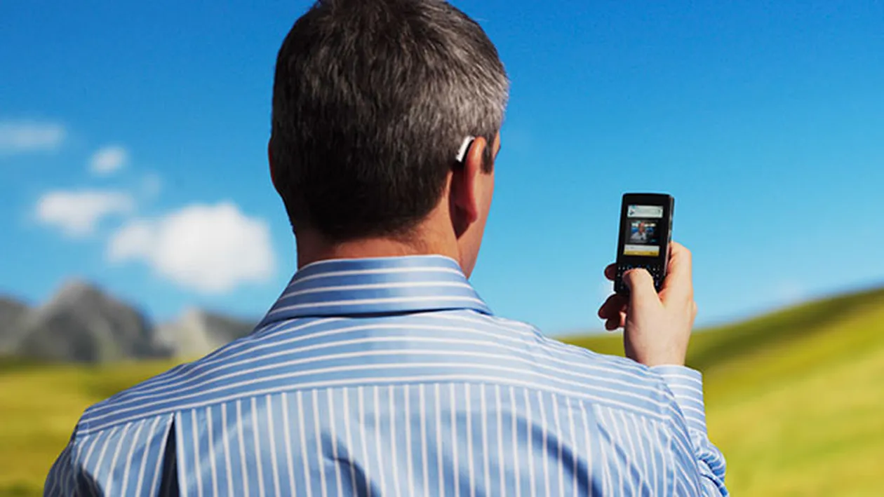 Ea dormea langa mine si eu nu puteam sa ma opresc din plans Ce a vazut un tanar in telefonul iubitei lui i-a transformat viata