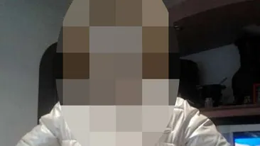 O sa razi cu lacrimi! Acest roman si-a scos la vanzare hainele pe internet si s-a fotografiat in aceasta ipostaza