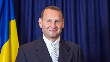 Viorel Cataramă, LIVE pe Facebook, prima declarație după ce a fost etichetat drept ”sursă de informații”: ”Nu am semnat niciun angajament la Securitate, dosarul nu există”