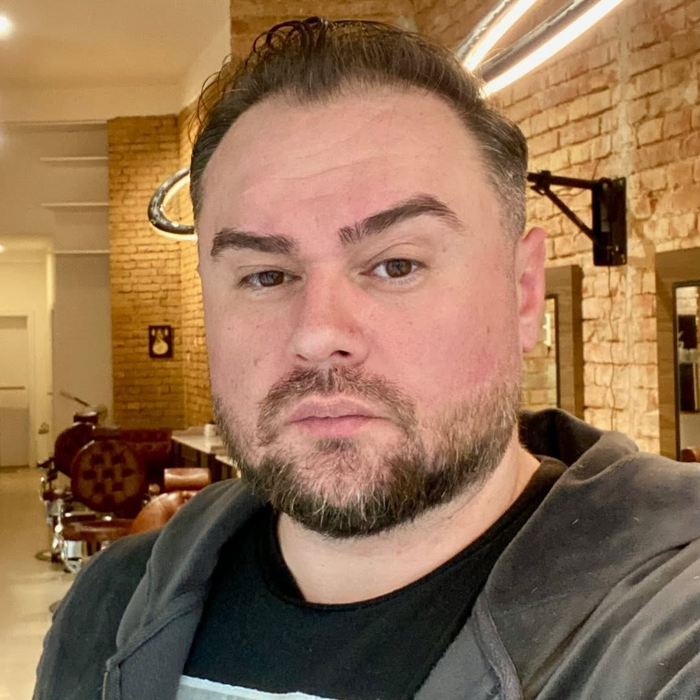 Ce s-a ales de „bătăușul de femei” din primul sezon Insula Iubirii. Liviu s-a îngrășat și pare alt om. Ce meserie prestează în Viena