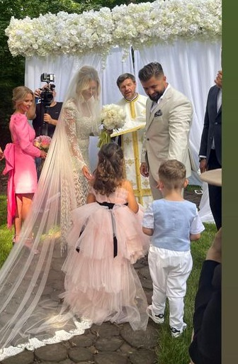Imagini incredibile de la nunta faraonică a lui Bogdan Nemțeanu! EX-ul Dianei Munteanu a cheltuit o avere pe aranjamente | VIDEO EXCLUSIV