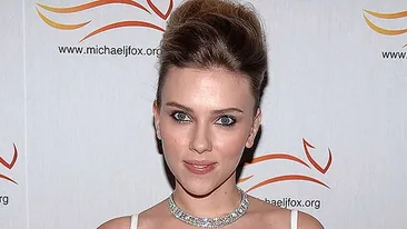 I-au disparut sanii! Una dintre cele mai fumoase femei din lume a ramas fara formele care au consacrat-o