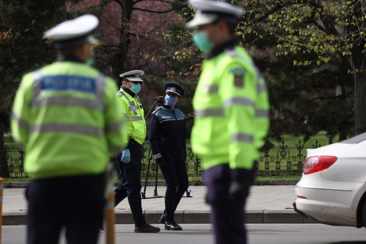 Trei bucureșteni au primit amenzi record, după ce au fost trași pe dreapta de polițiști! Descoperirile incredibile făcute de oamenii legii