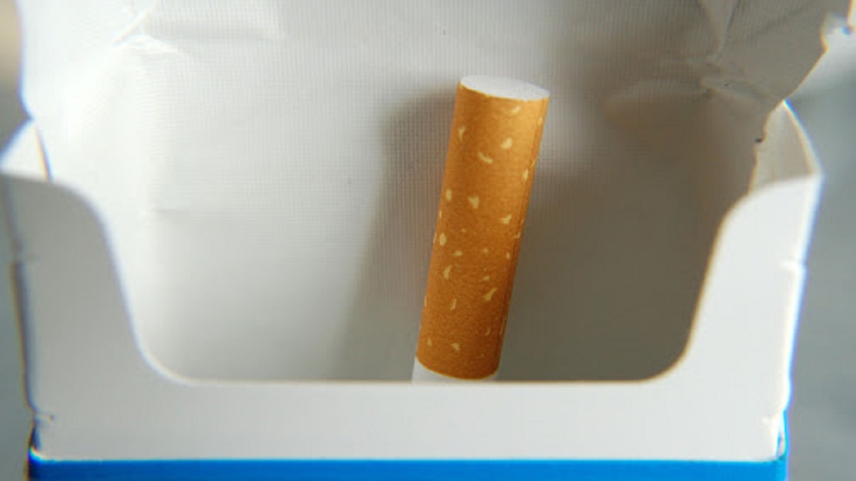 Ca la noi, la nimeni! Ce replică savuroasă i-a dat un sinucigaș din Dâmbovița, polițistului care venise să-l salveze: „Hai, dă-mi o țigară dacă tot ai venit”
