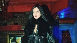 Nicoleta Luciu, femeia care nu rata niciodată lumina reflectoarelor. O fotografie rară din subsolurile gloriei