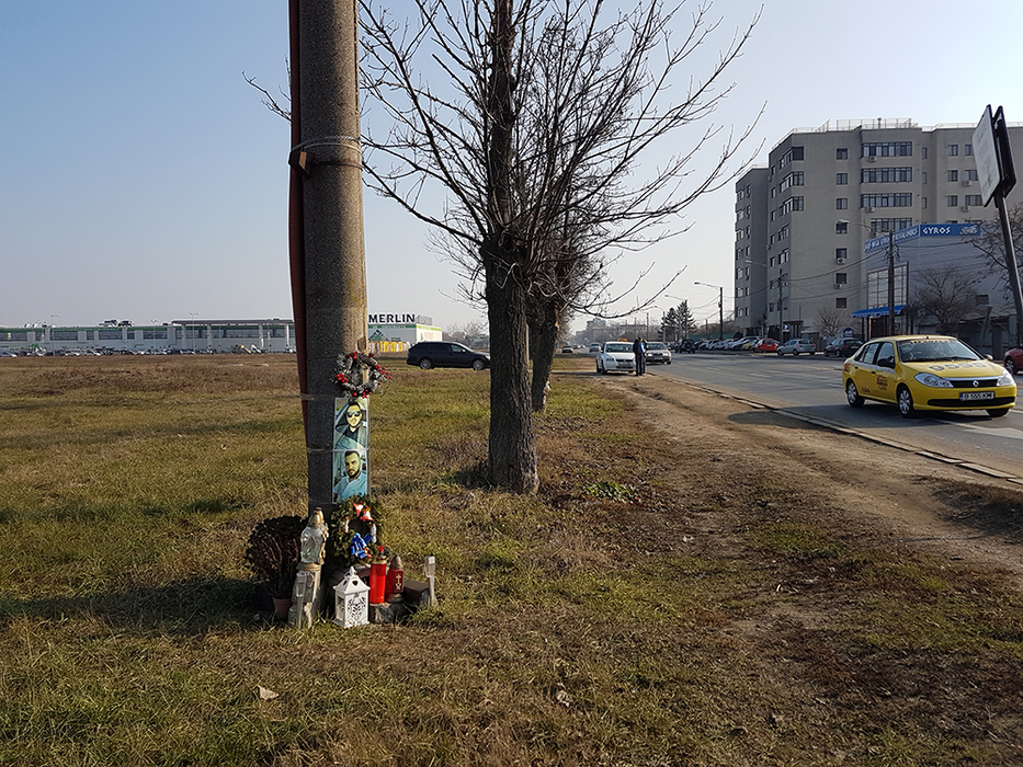 Locul în care Dani Vicol și-a pierdut viața, după ce mașina Aston Martin  condusă de Mario Iorgulescu a intrat pe contrasens și a produs groaznicul accident