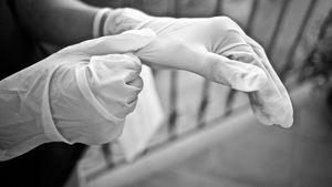 Câți români au murit, în ultimele 24 de ore, după ce au contactat noul coronavirus