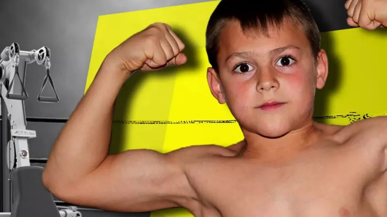 Îl mai ții minte pe ”micul Hercule”?! Giuliano Stroe este de nerecunoscut în ultimele poze publicate