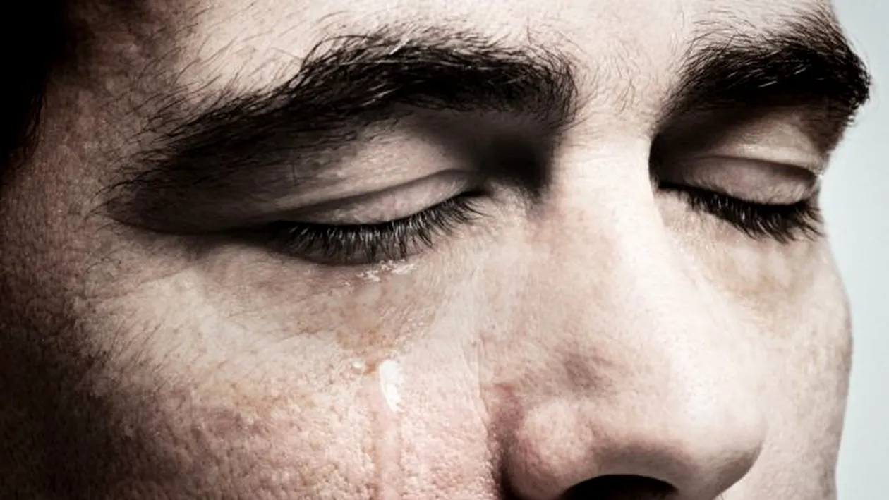 Ce spun psihologii despre oamenii care plâng des și din orice motiv