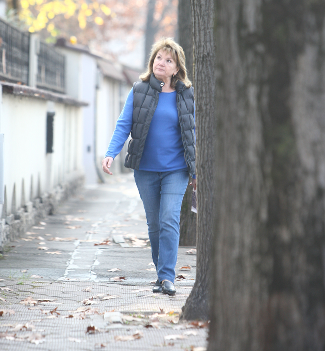 Maria Băsescu merge singură la plimbare, fără protecția SPP