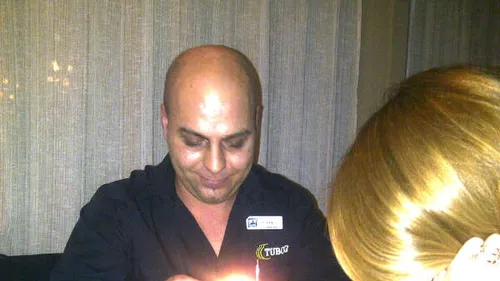 Povestea incredibila a ospatarului care a salvat-o pe Gina Pistol! Era celebru inainte sa-i descante blondei!