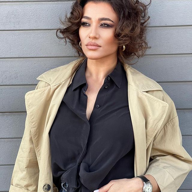 Claudia Pătrășcanu, frumoasă și liniștită: ”De asta e invidios!”