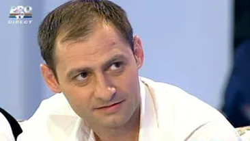 VIDEO Fiii Ilenei Ciuculete continua dezvaluirile: Un iubit al mamei m-a batut in fata ei. Ne aducea saci de haine purtate de Gales