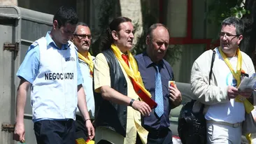 Miron Cozma a scos in strada 70 de barbati de 1 Mai! Vezi de ce!