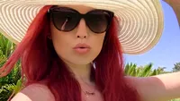 FOTO | ELENA GHEORGHE, mai hot ca oricând! A schimbat mai multe costume de baie şi a „scăpat“ pozele pe net