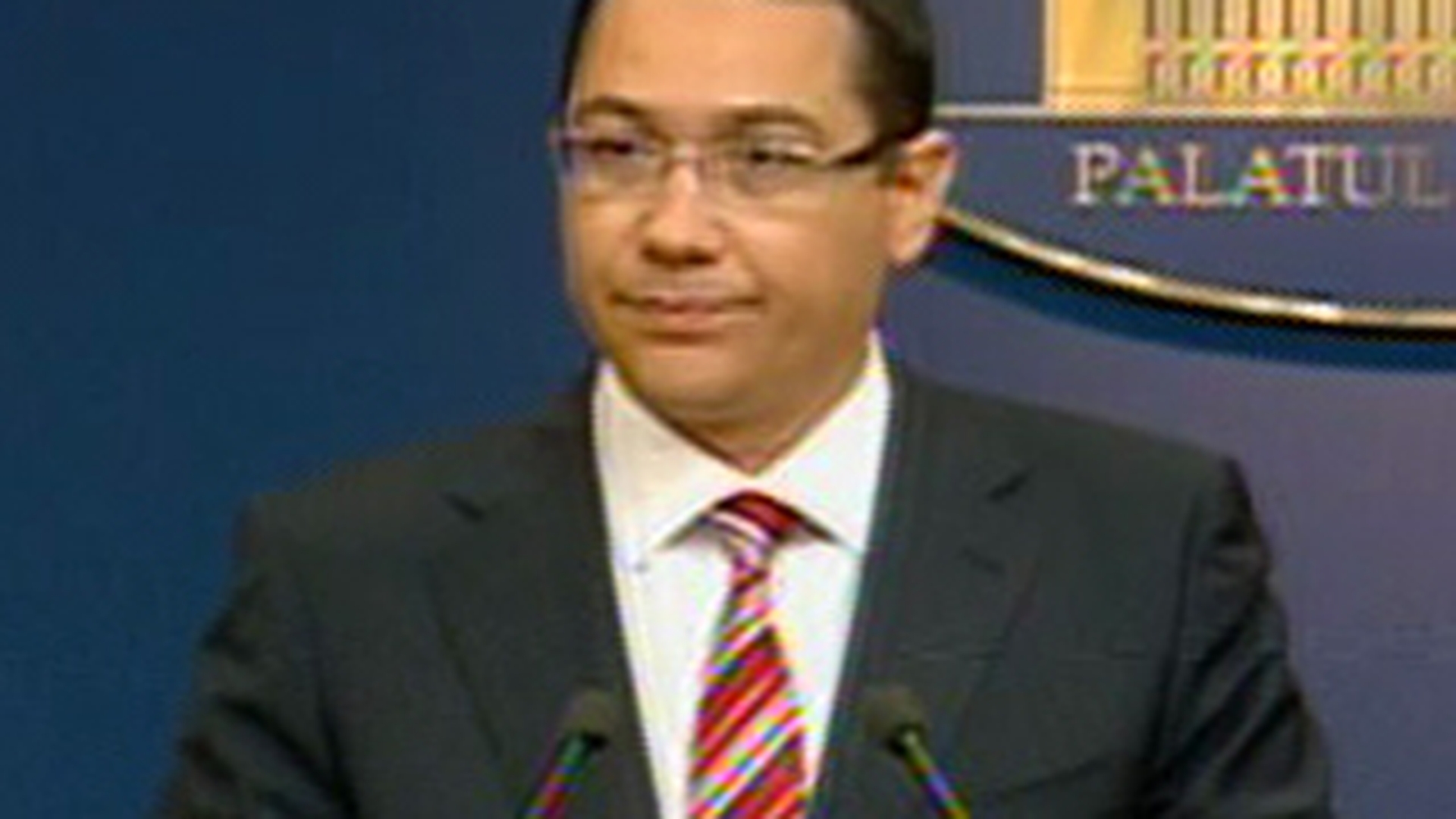 Premierul Victor Ponta: "Decizia CCR va fi respectata, dar suntem obligati sa constatam efectele acestei decizii nedrepte"