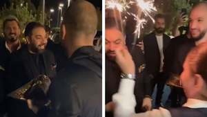 "Regele" Florin Salam a împlinit 43 de ani. Ce surpriză i-au făcut prietenii. Manelistul s-a închinat când i-a văzut