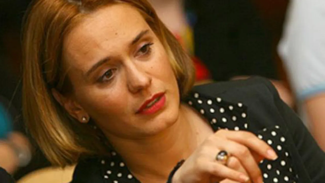 E pentru prima data cand spune asta! Ce face sotul Andreei Esca dupa jurnalul de la ora 19:00