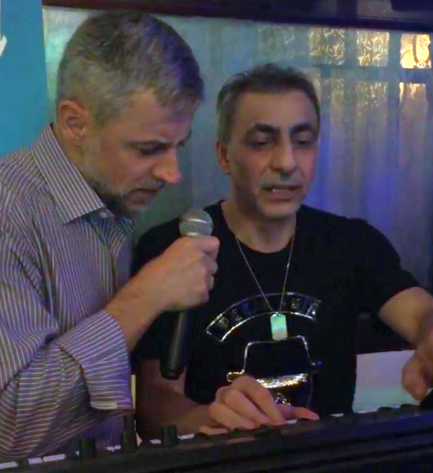 Radu Morar şi-a arătat talentele în faţa prietenilor şi angajaţilor Naşul TV