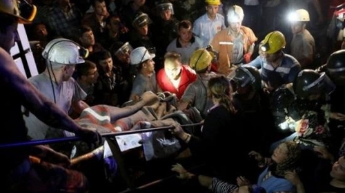 Tragedie! Trei copii şi doi adulţi au murit electrocutaţi într-un parc acvatic