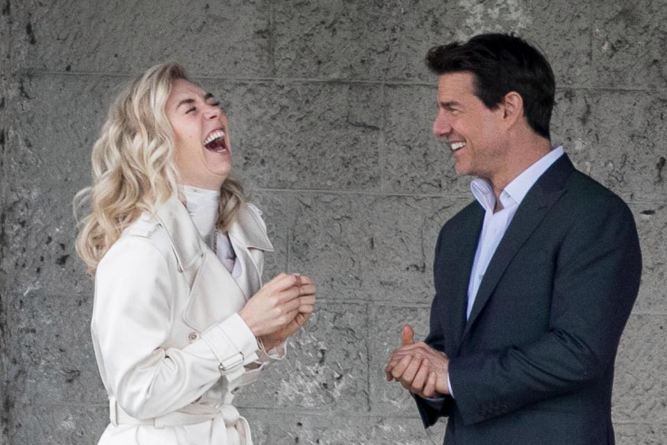Cum arată noua iubită a lui Tom Cruise? Are 28 de ani şi este…