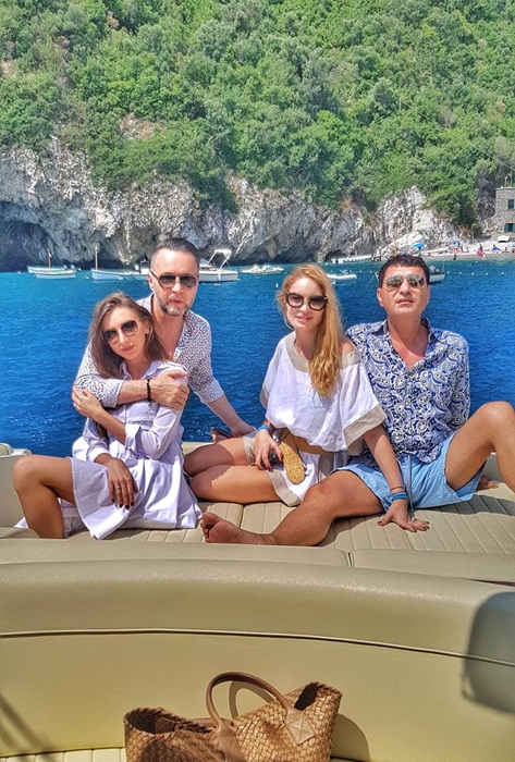 Cristian Borcea s-a refugiat cu Pelinel la Capri, alături de un celebru om de afaceri