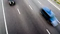 Un șofer de BMW prins cu 102 km/h în Sibiu a scăpat de toate sancțiunile. A spus judecătorilor că nu a văzut intrarea în oraș