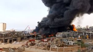 Capitala Libanului este lovită din nou! Incendiu uriaș la un depozit din Beirut, la o lună după explozia devastatoare