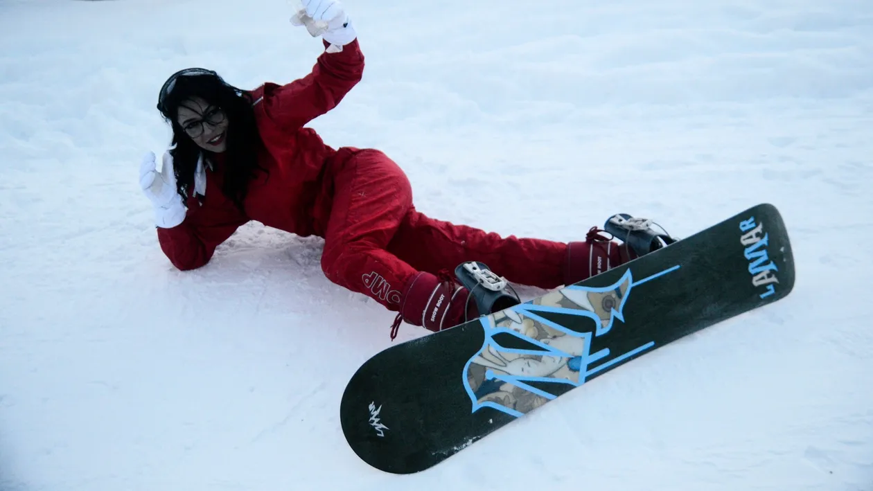 Impatimita a sporturilor de iarna, Wanda si-a riscat viata pe partie. Vezi ce sport extrem periculos a facut si cum s-a simtit
